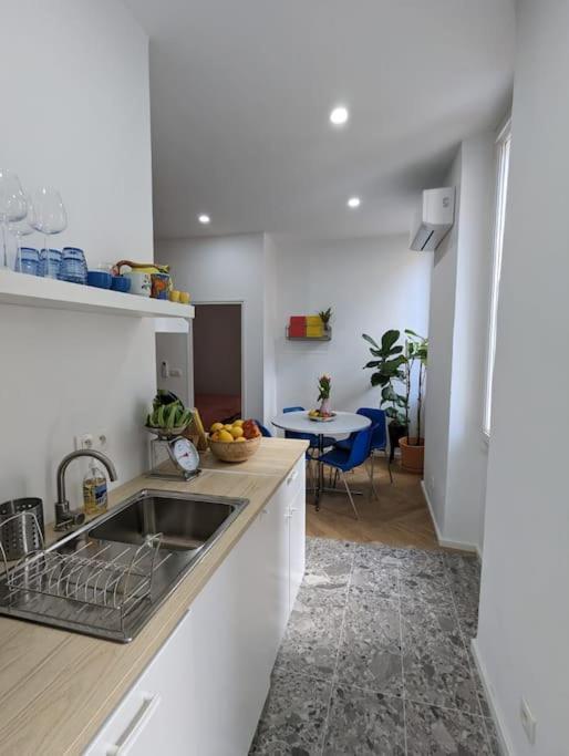 마르세유 T2 Cosy Avec Terrasse Et Parking 아파트 외부 사진